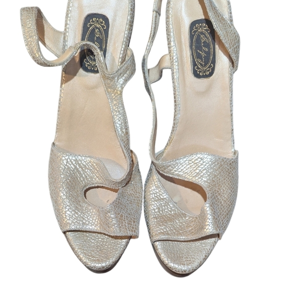 Salpy Platform Metallic Leather Sandal size 10 Made in USA - Picture 3 of 9